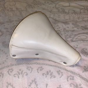 Vintage Troxel Springer Bike Seat White TROXEL MOSCOW TENN. USA